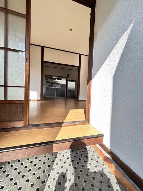 玄関
