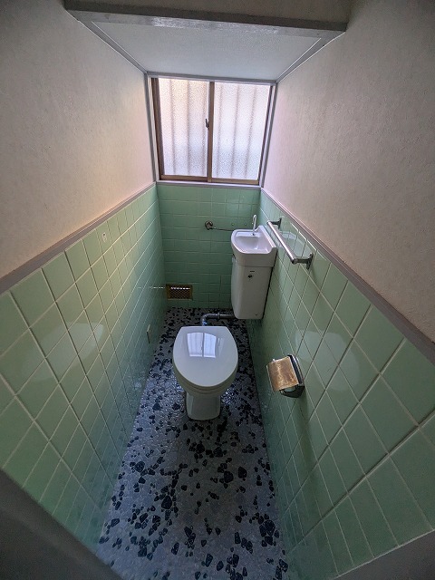 トイレ