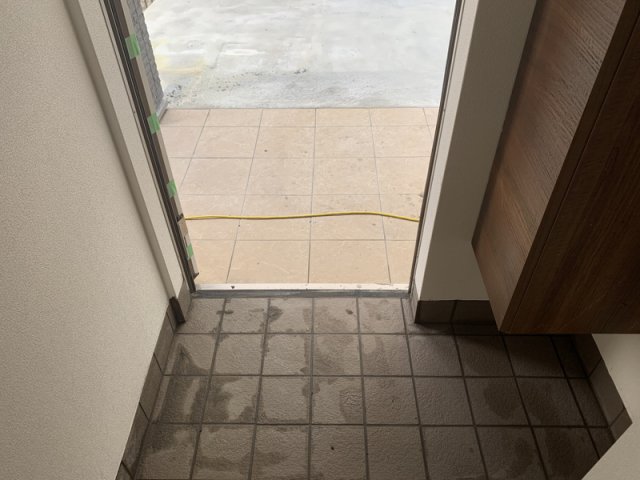 玄関