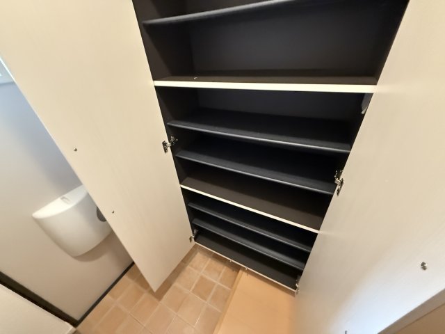 収納