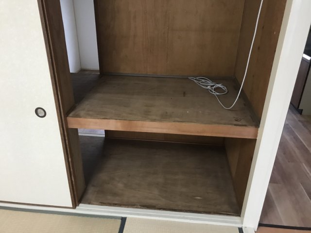 収納