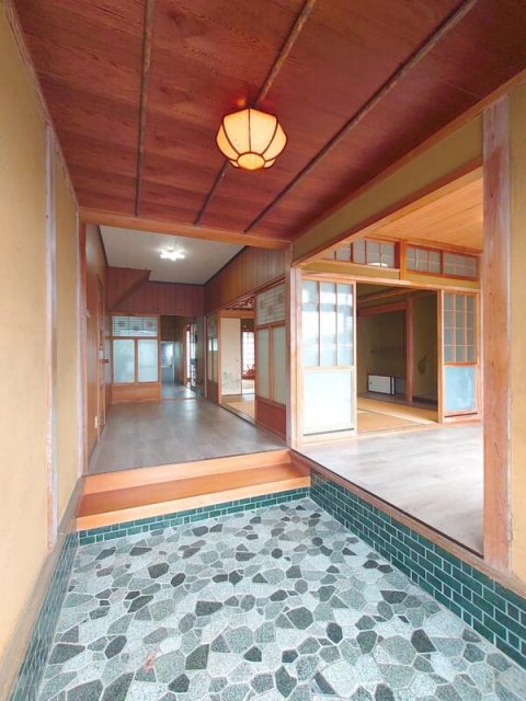 玄関
